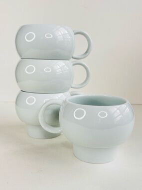 NAMBE Lou Henry Round White Large Stackable Set of Ceramic Coffee Mugs (4)